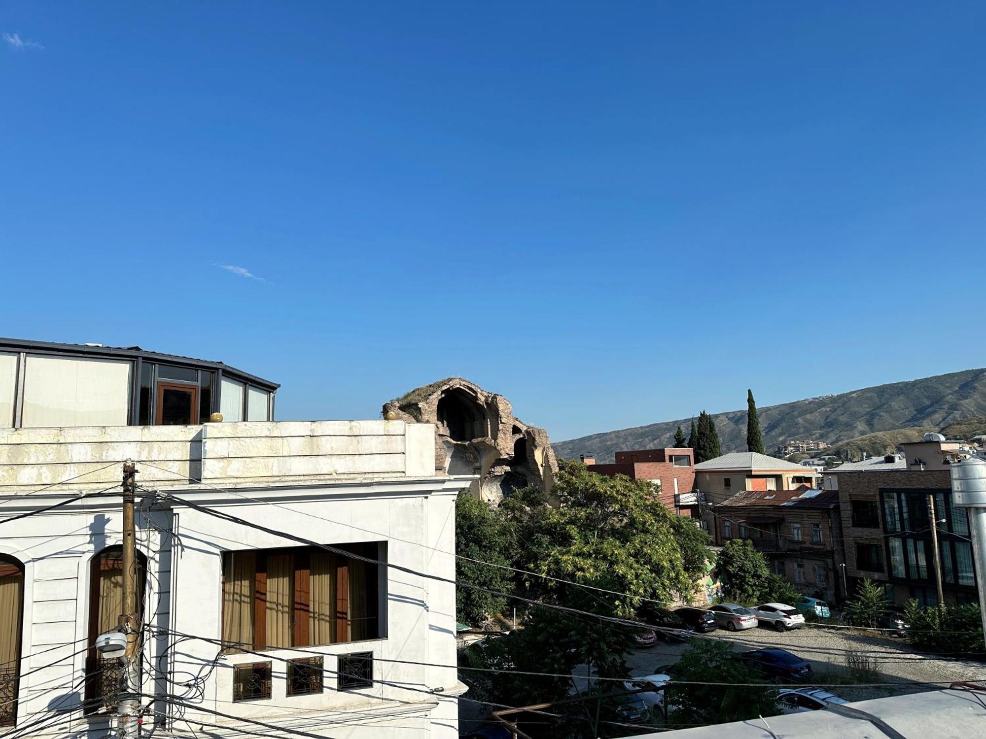Wine O'Clock Hotel Tbilisi Exterior photo