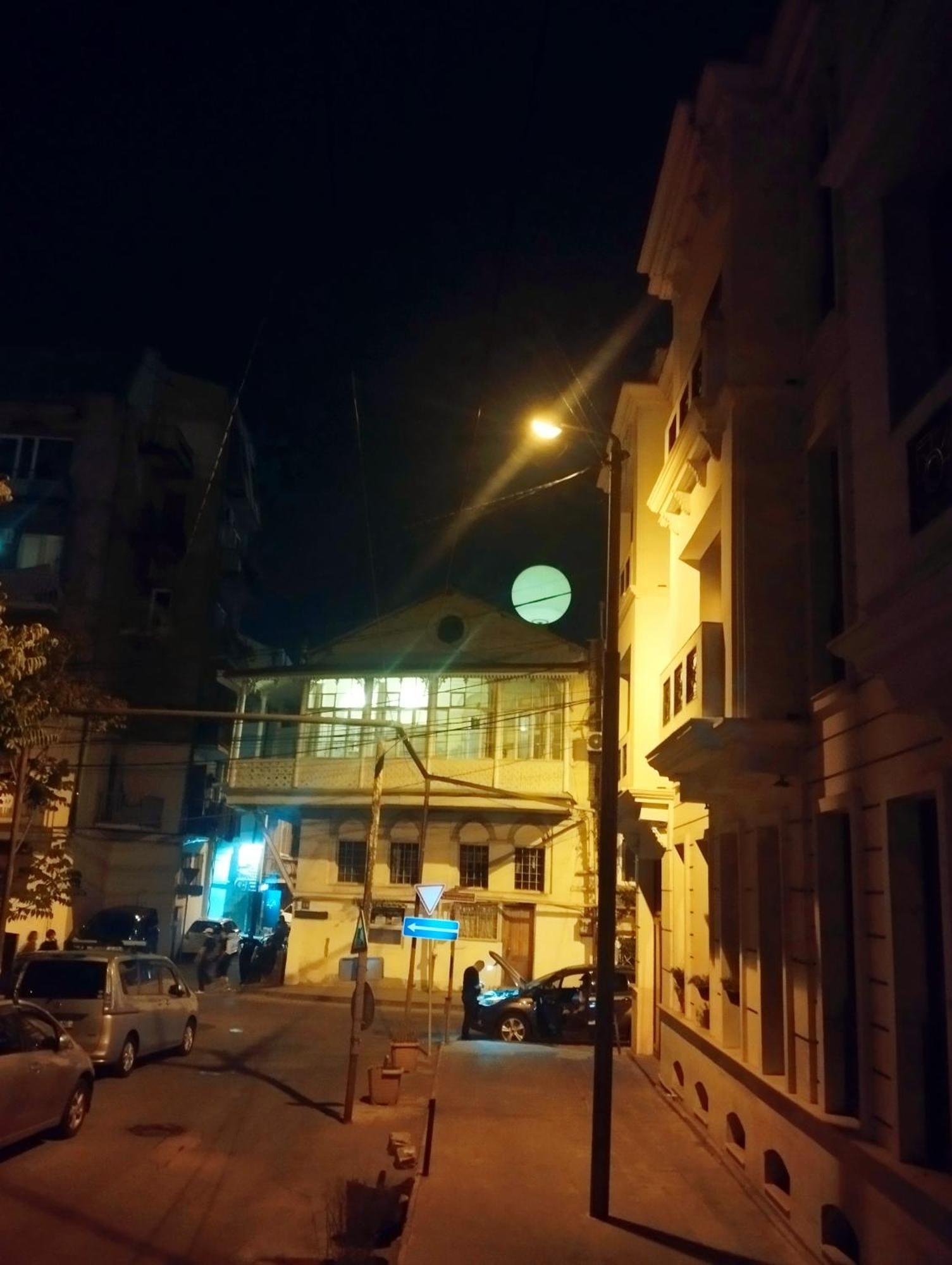 Wine O'Clock Hotel Tbilisi Exterior photo