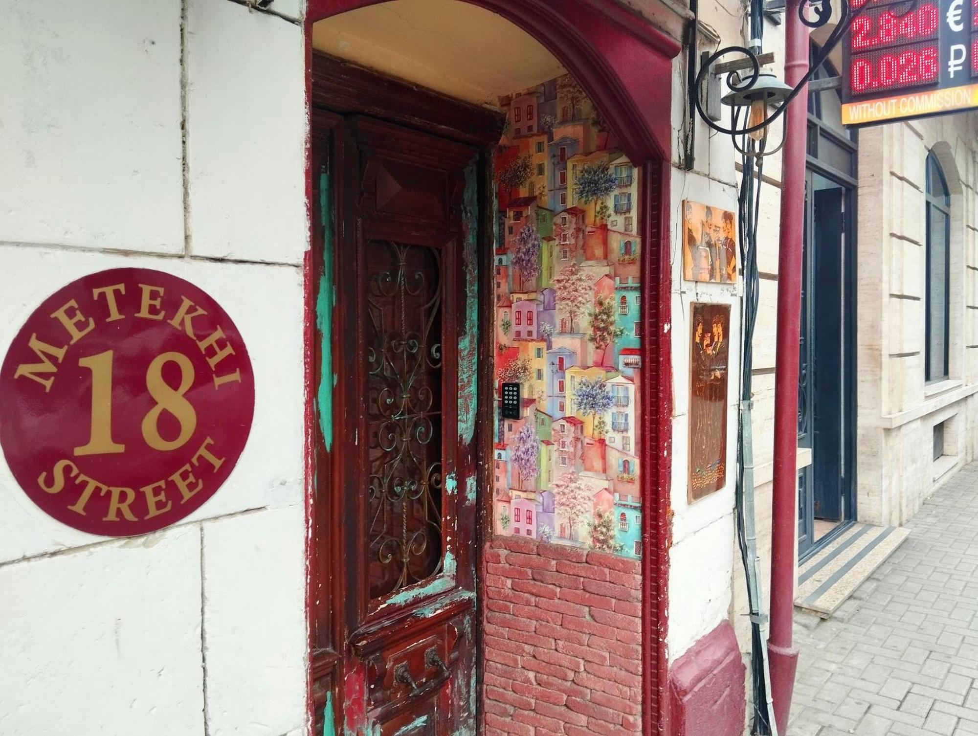 Wine O'Clock Hotel Tbilisi Exterior photo